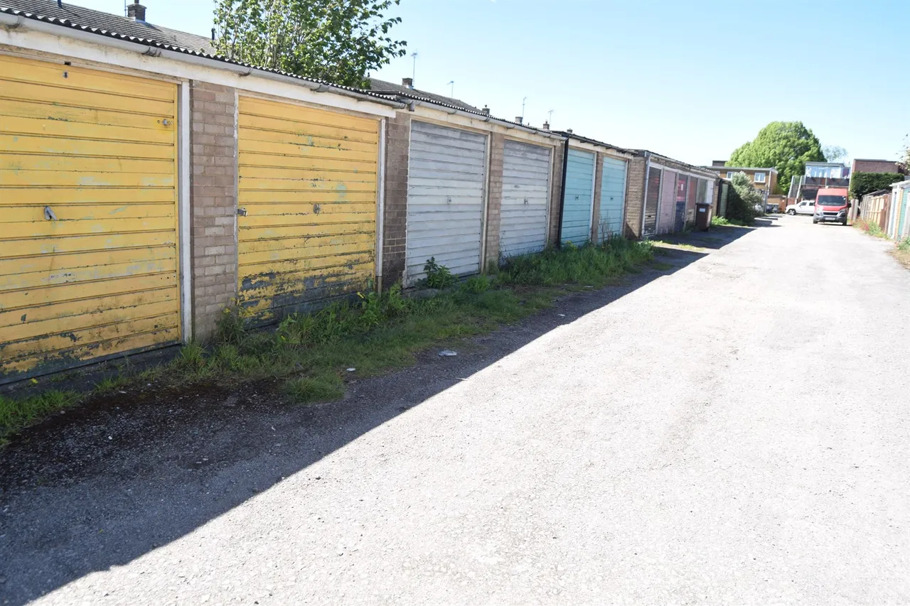 Meon Close, Chelmsford, CM1, photo 13