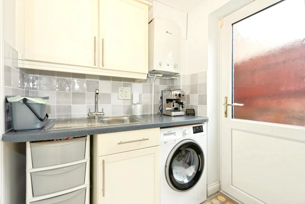 Dean Way, Storrington, RH20, photo 21