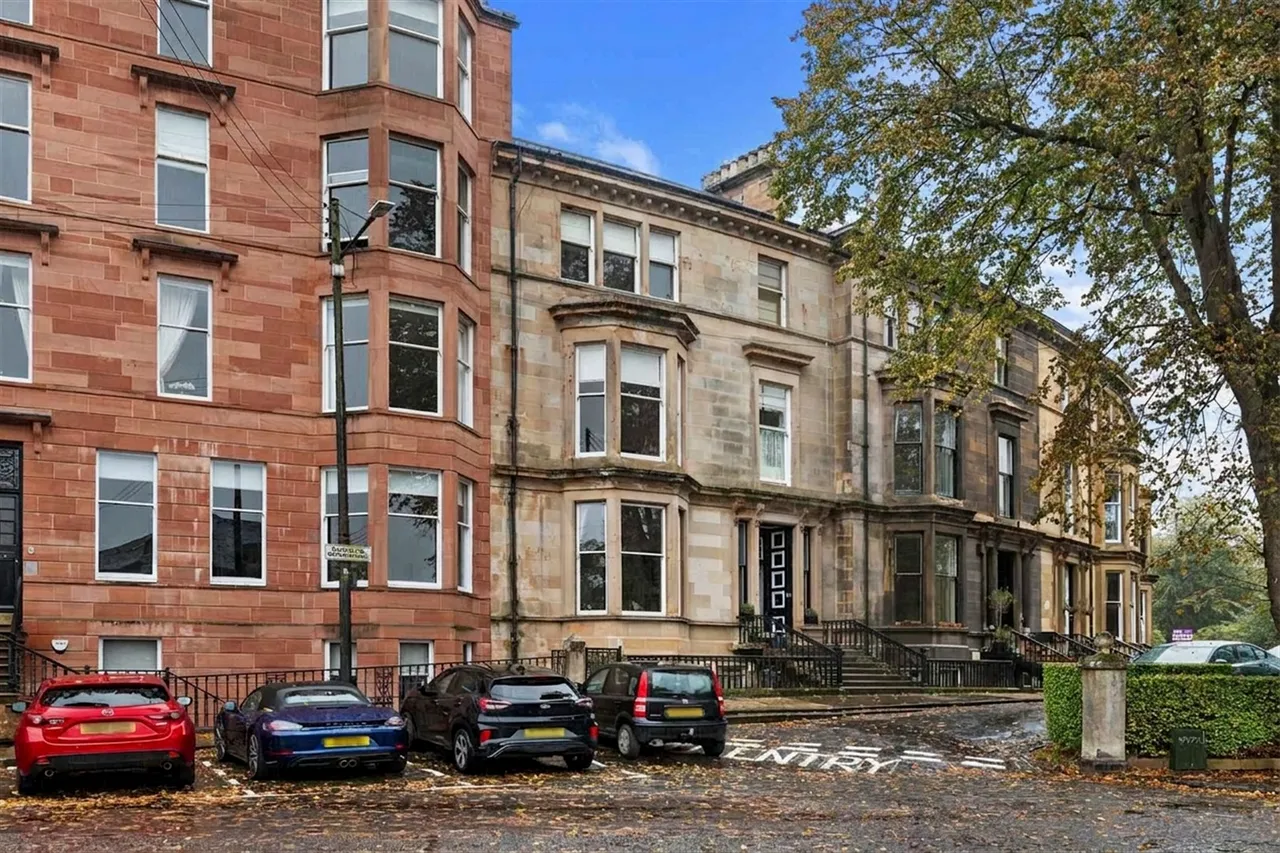 2 bed flat for sale, Kirklee Quadrant, Kelvinside, G12