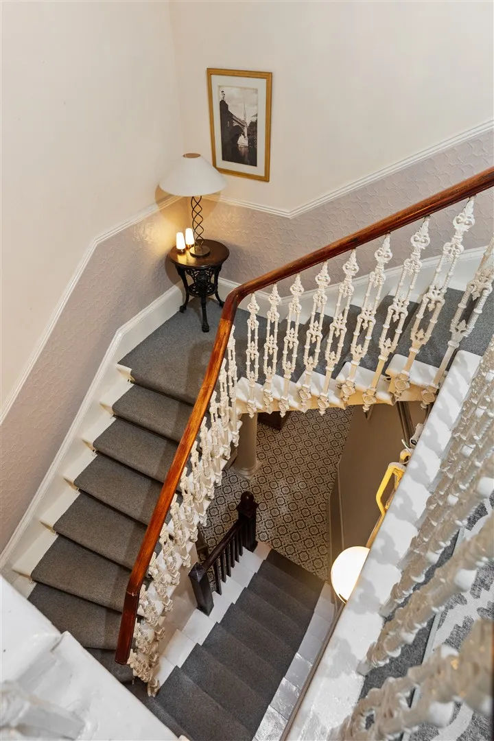 Kirklee Quadrant, Kelvinside, G12, photo 2
