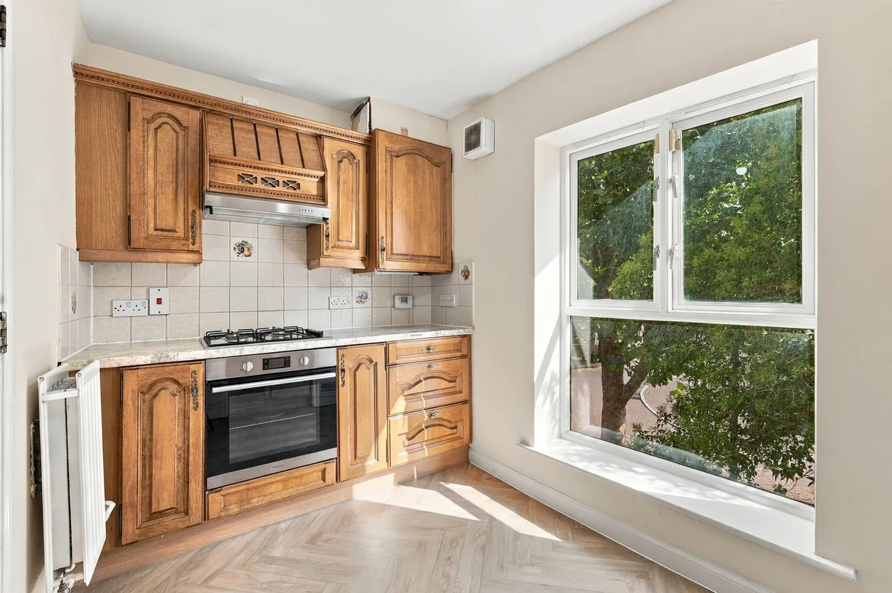 Gatcombe Road, Silvertown, E16, photo 10