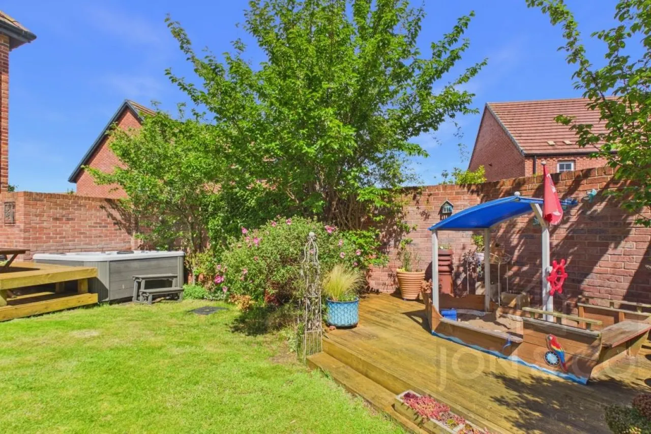 Forester Road, Moulton, NN3, photo 5
