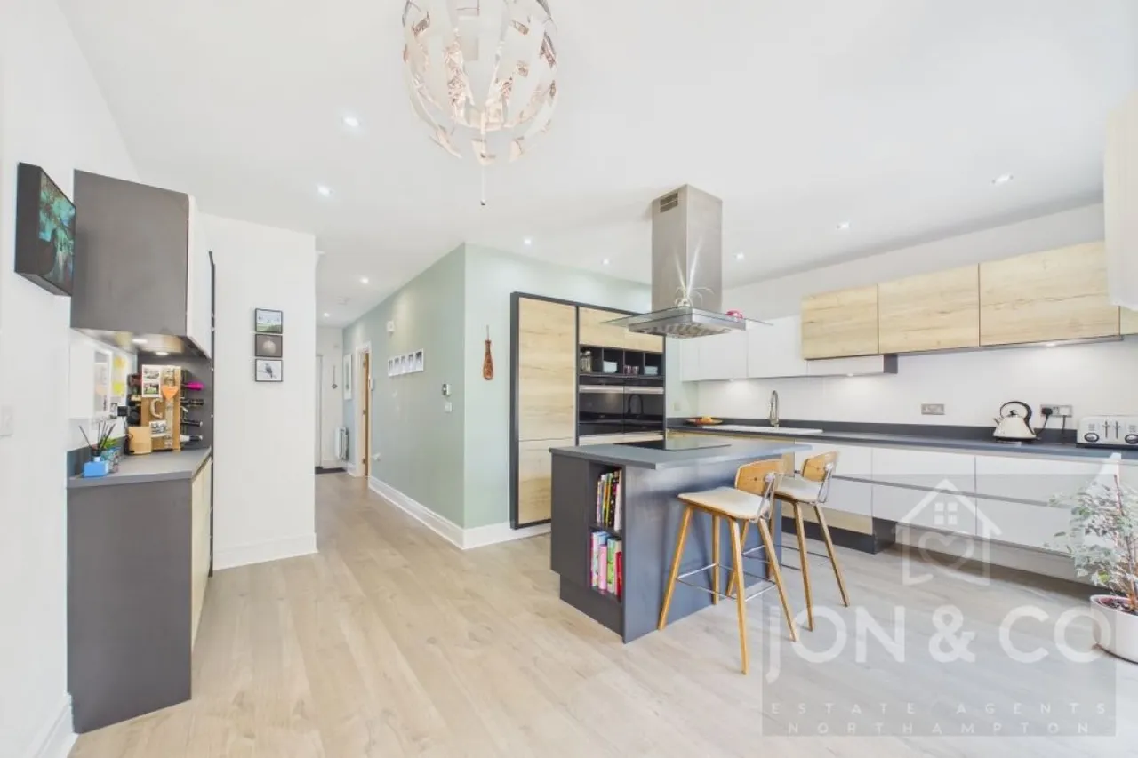 Forester Road, Moulton, NN3, photo 11