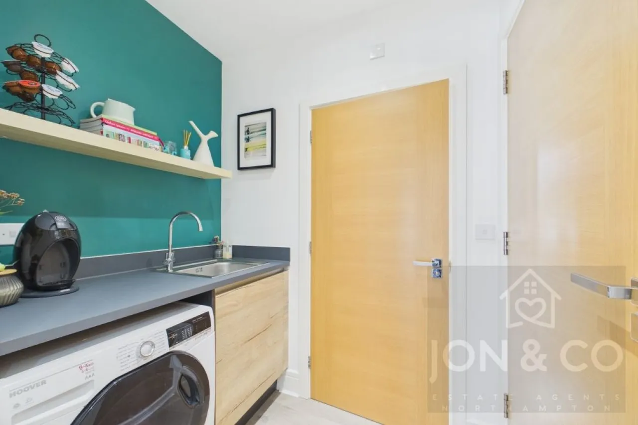 Forester Road, Moulton, NN3, photo 12