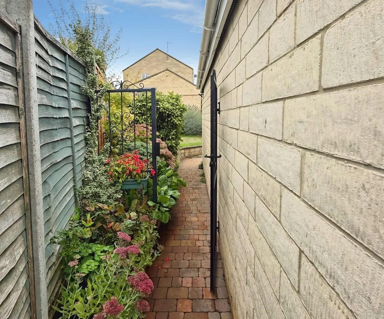 Brendon Close, Oldland Common, BS30, photo 15