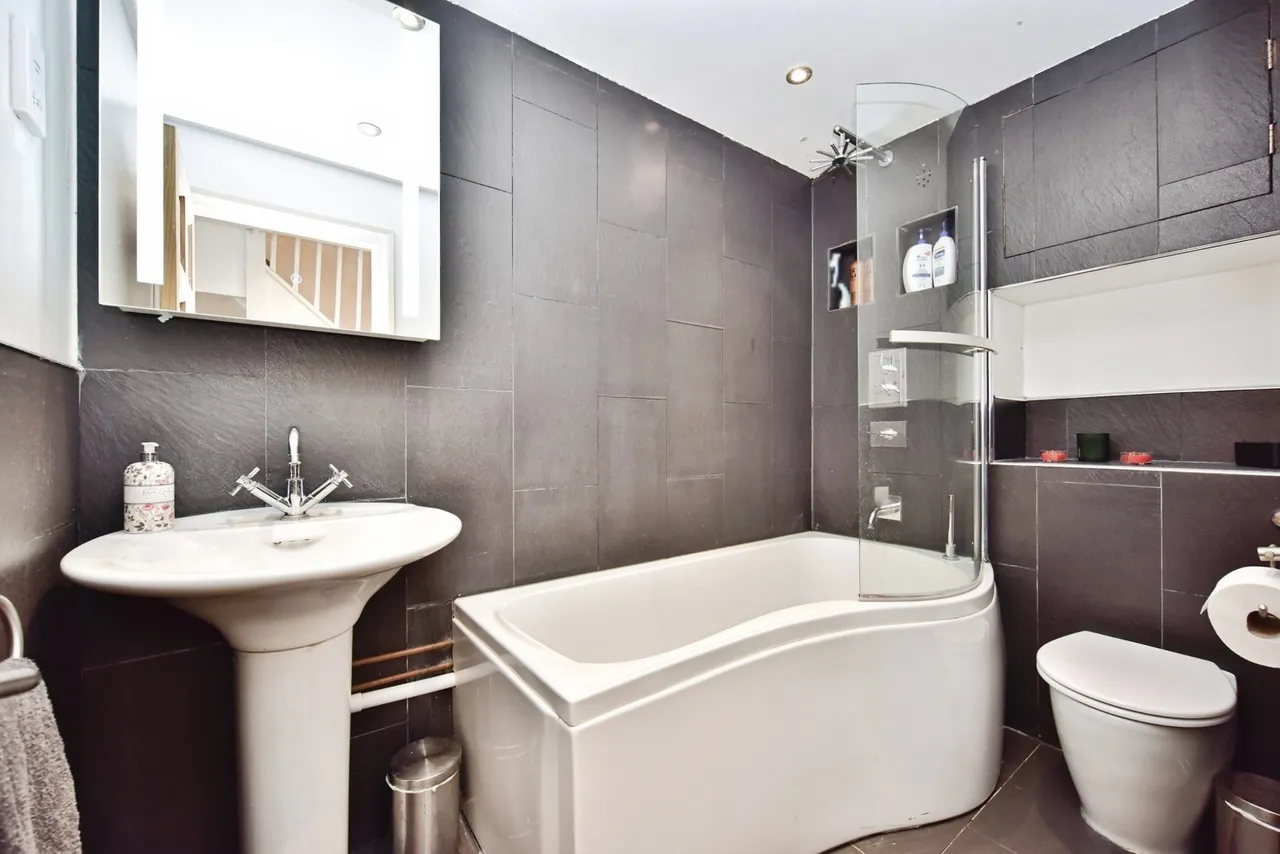Springvale, Maidstone, ME16, photo 12