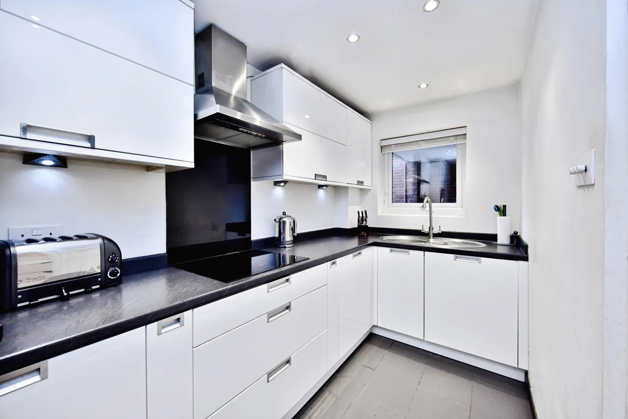 4 bed house for sale, Springvale, Maidstone, ME16