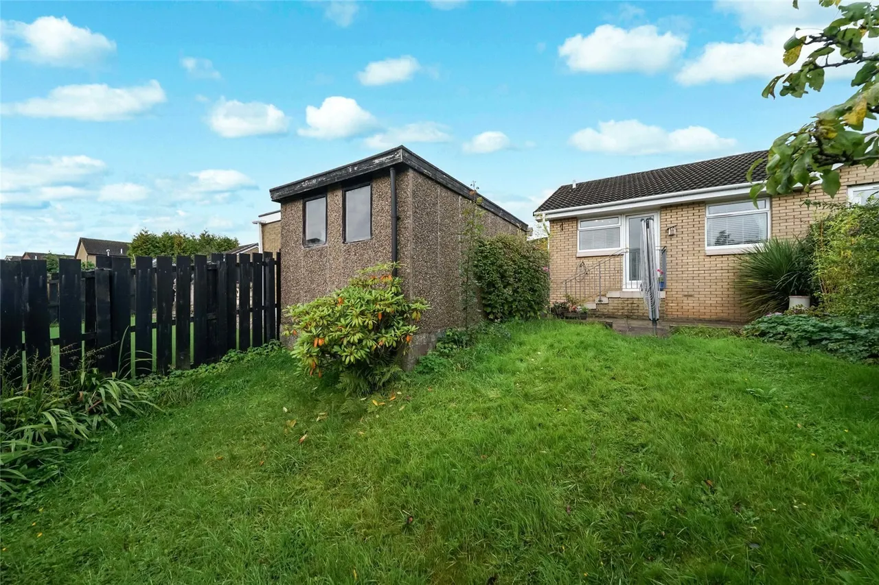 Lochview Drive, Hogganfield, G33, photo 12