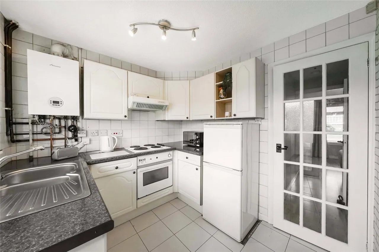 Lochview Drive, Hogganfield, G33, photo 6