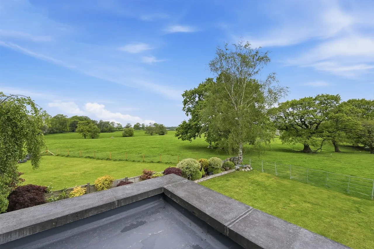 Walker Lane, Sutton, photo 43