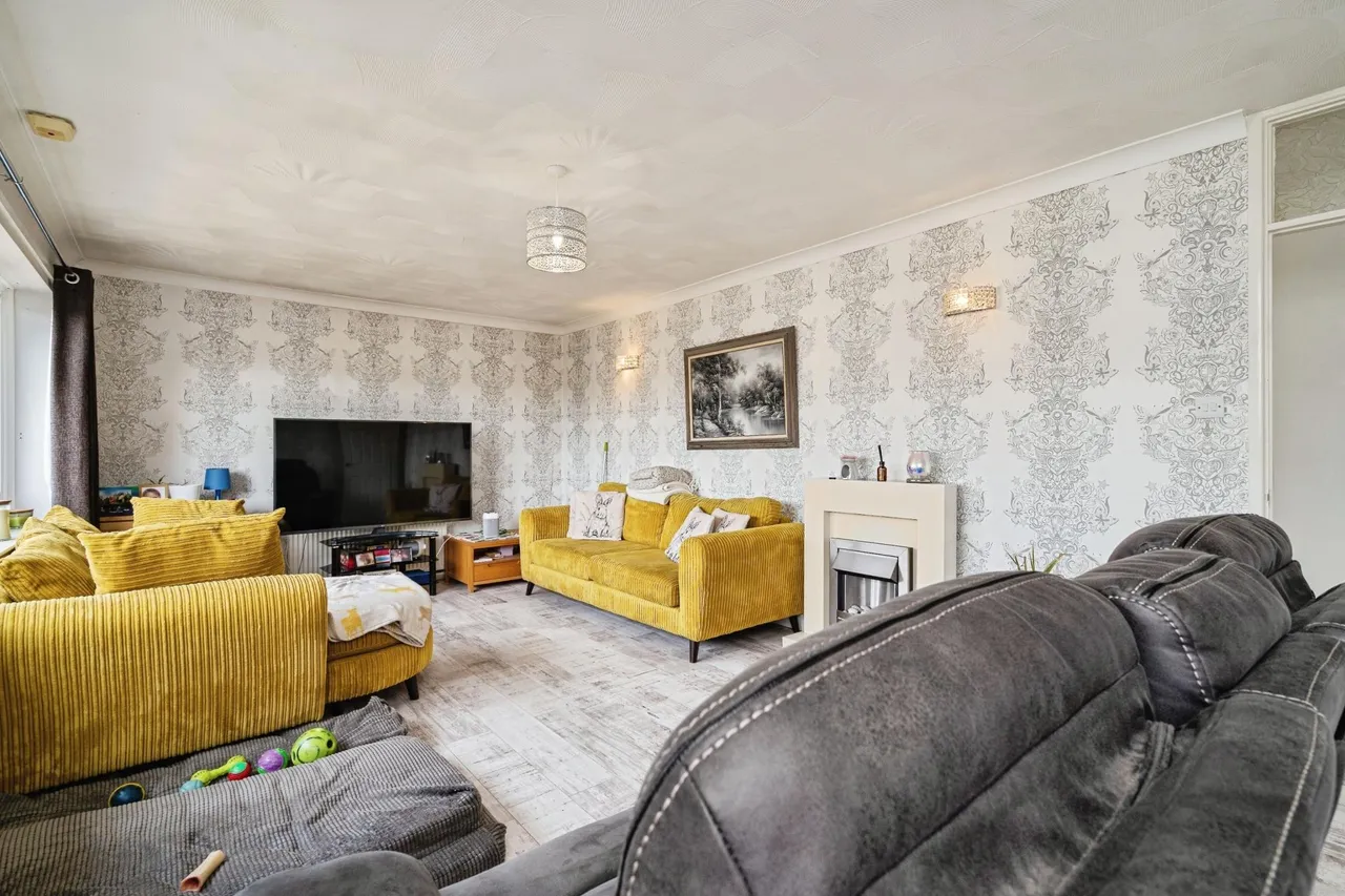 4 bed house for sale, Paddock Close, Great Yarmouth, NR31