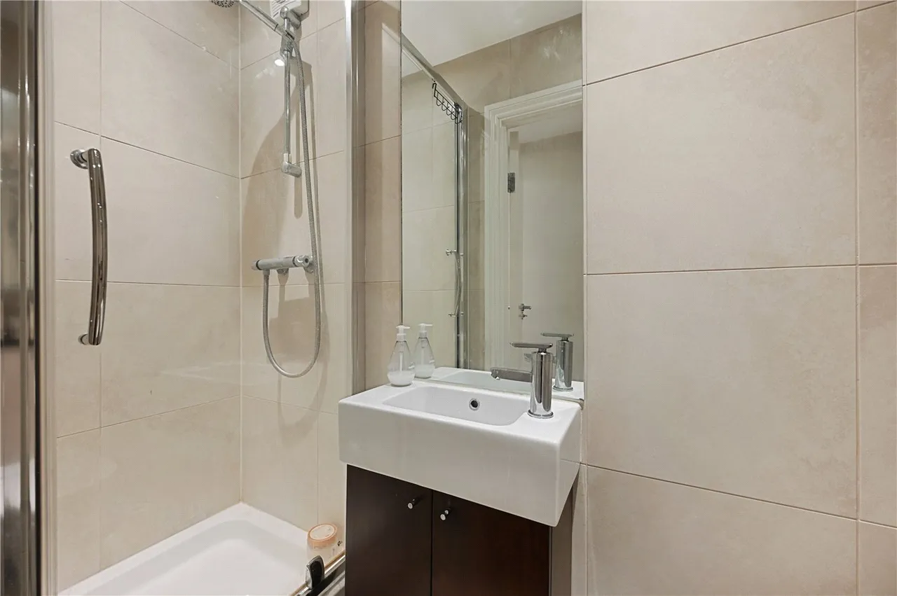 Campden Hill Road, London, W8, photo 7