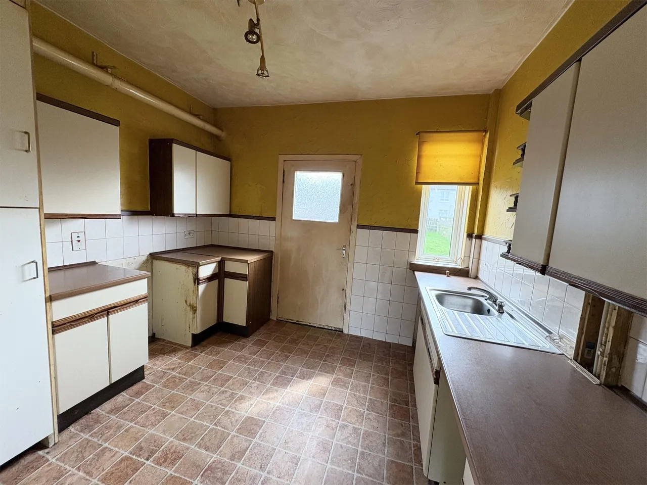 Girdle Toll, Irvine, KA11 1AW, photo 4