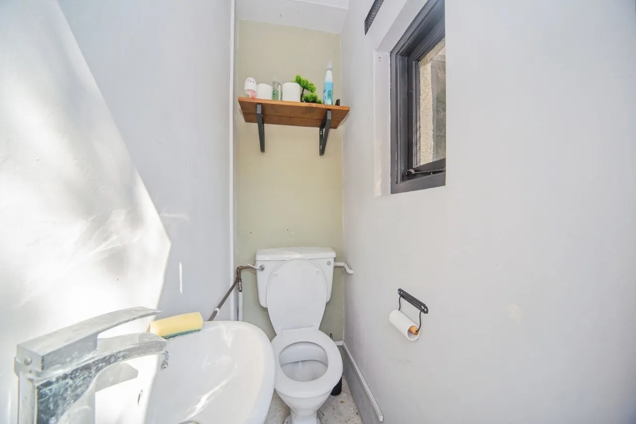 Regents Park Road, Regents Park, SO15, photo 7