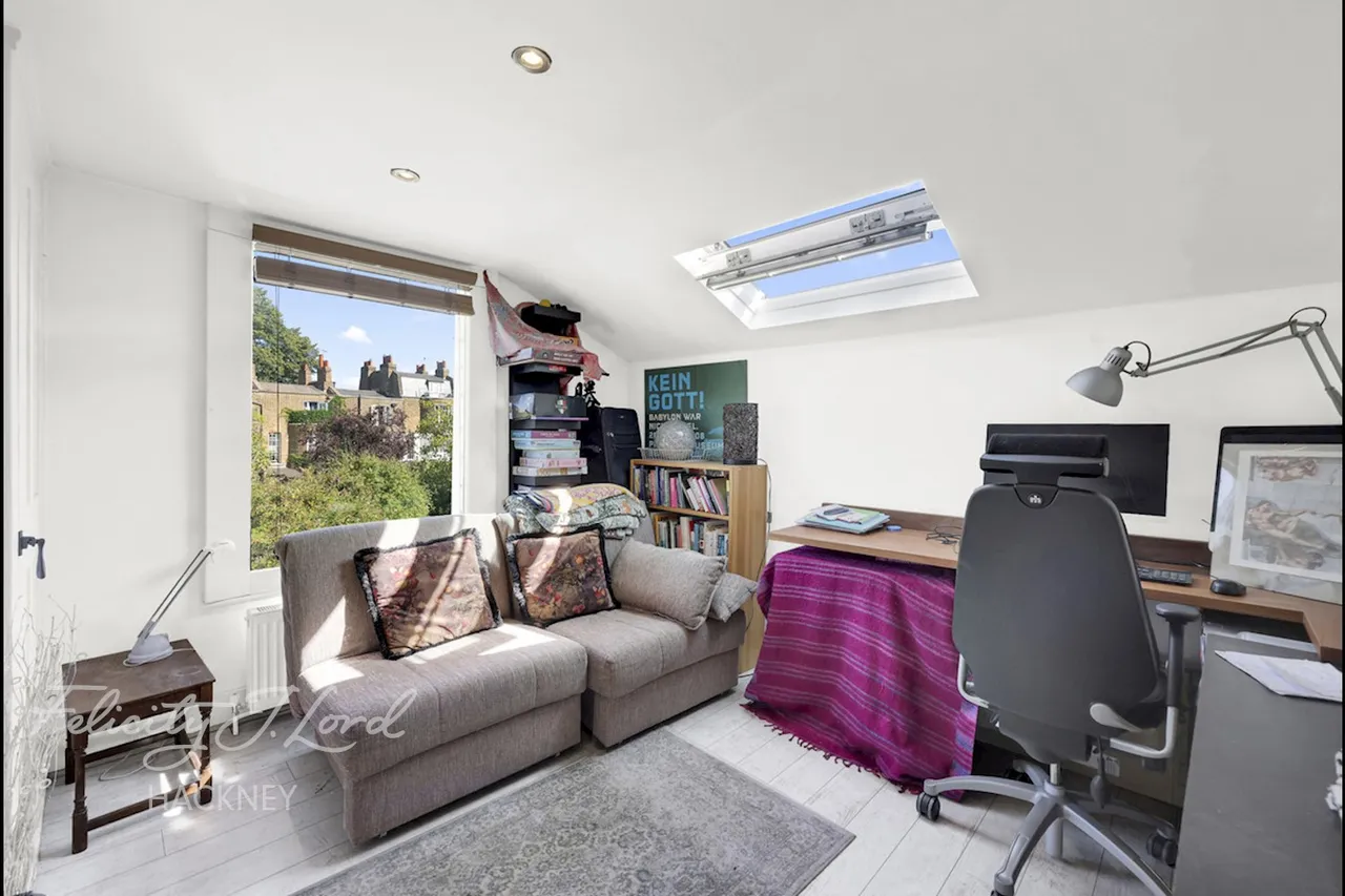 Meynell Crescent, London, E9, photo 17