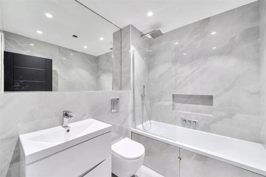 London Road, Cheam, SM3, photo 3