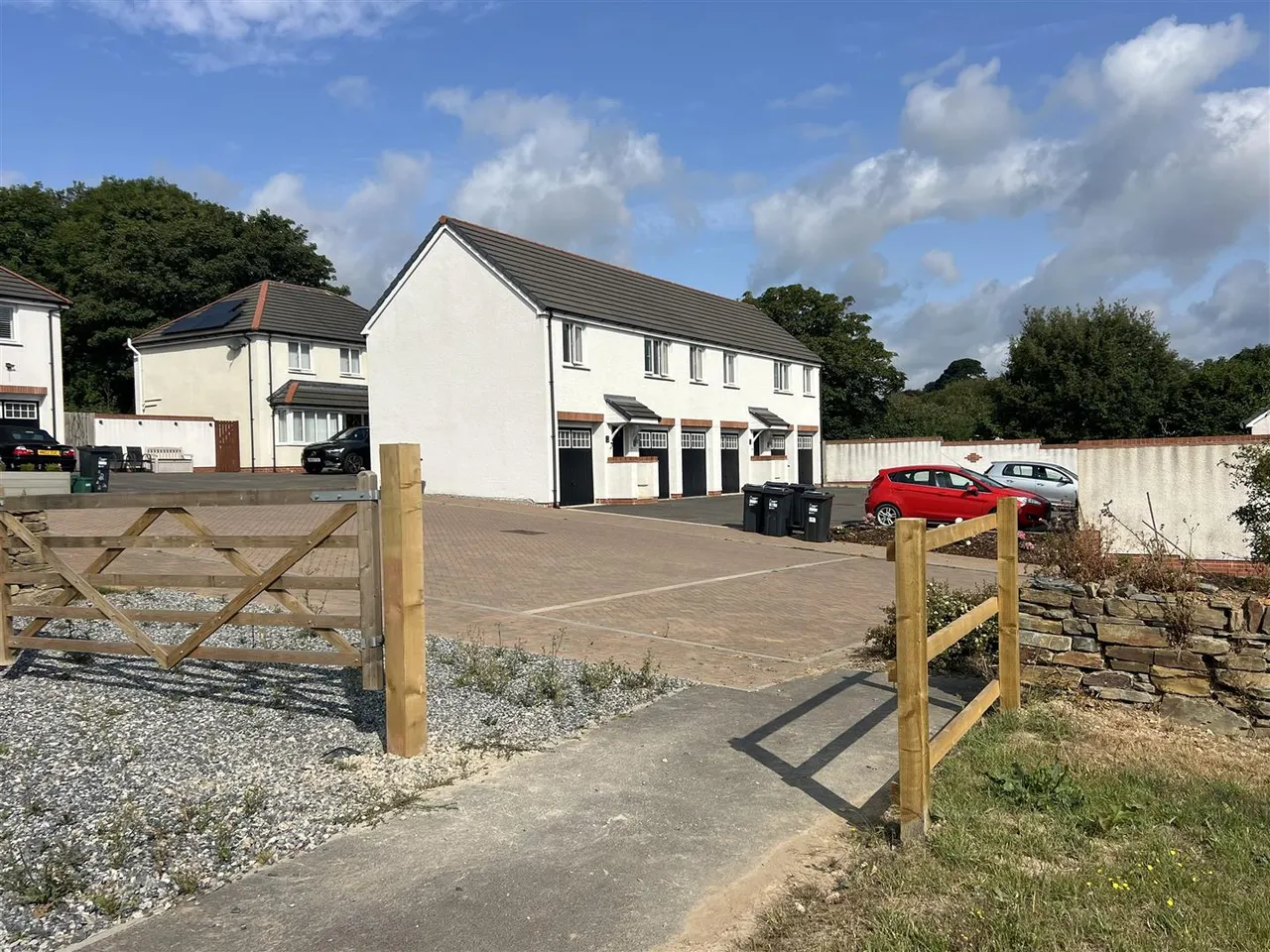 Campion Close, St. Austell, photo 4