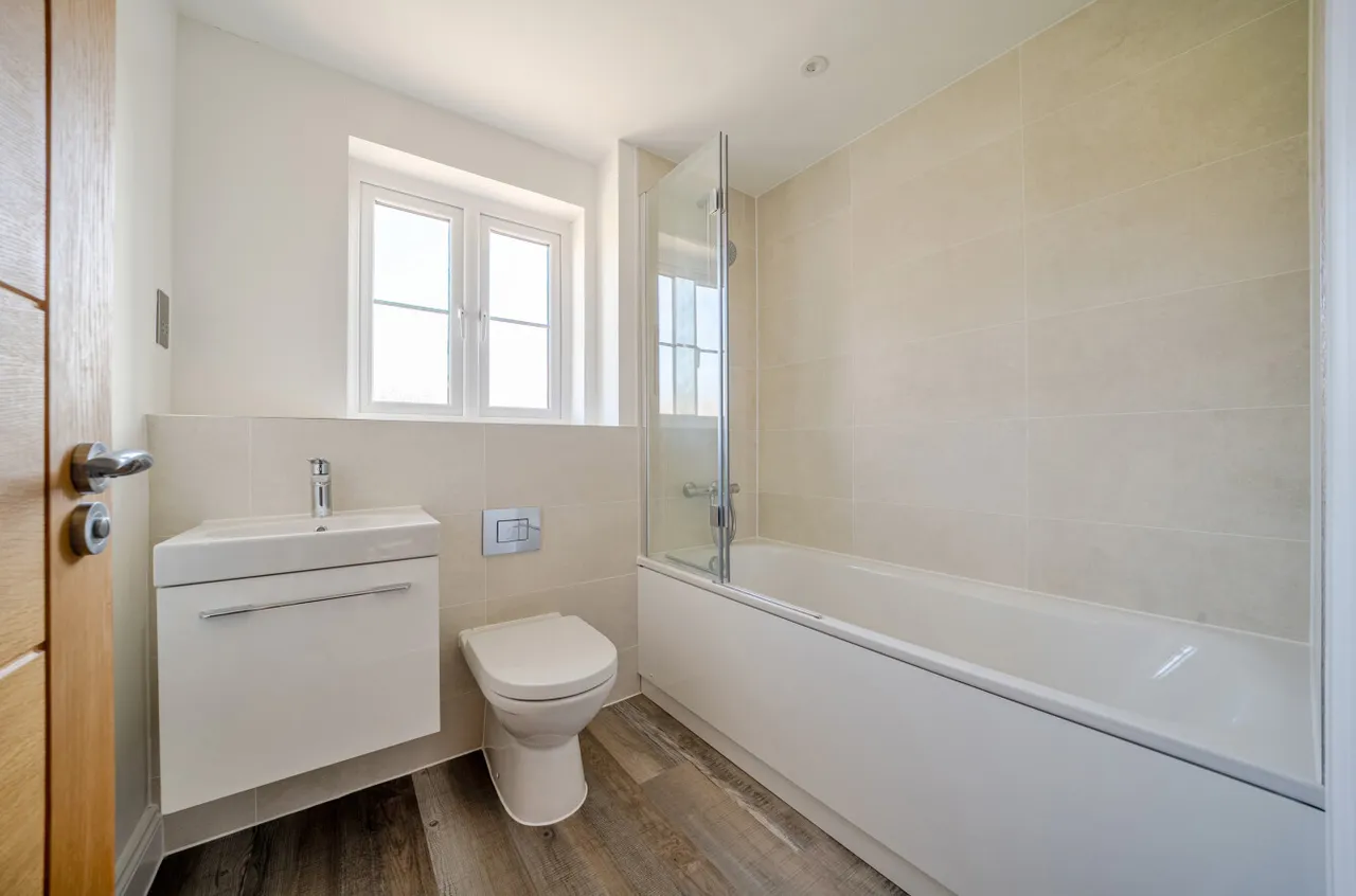 Angmering, BN16, photo 9