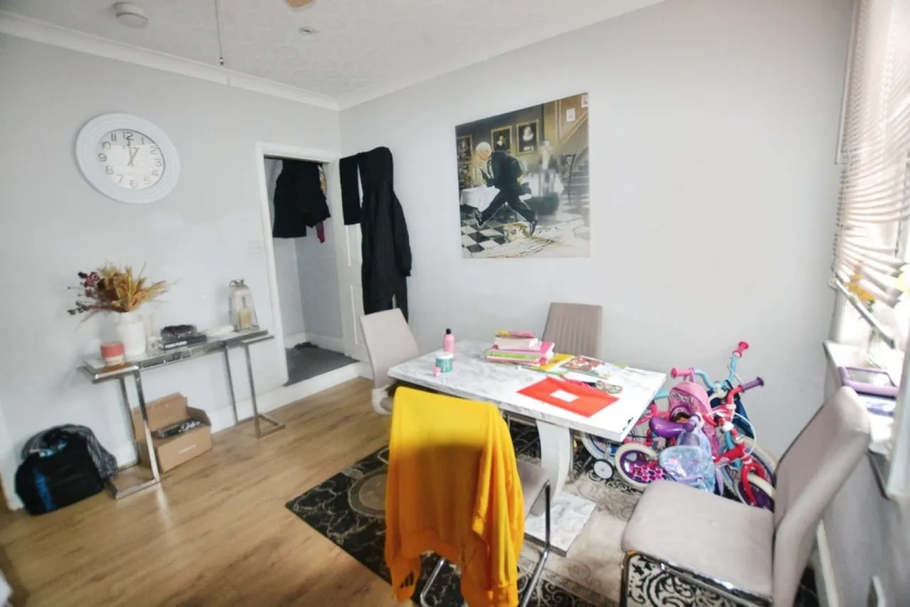 Haddenham Road, Leicester, photo 7