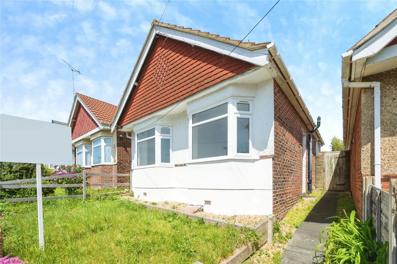 2 bed house for sale, Wycliffe Road, Southampton, SO18