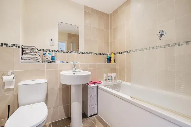 Havergate Way, Reading, RG2, photo 15