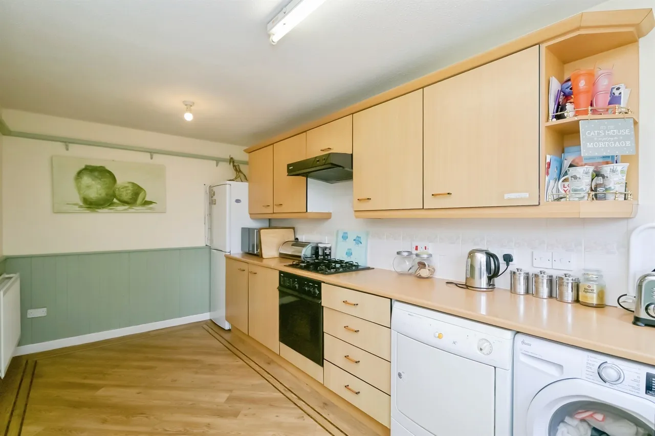 Greenacres Barry, CF63, photo 16