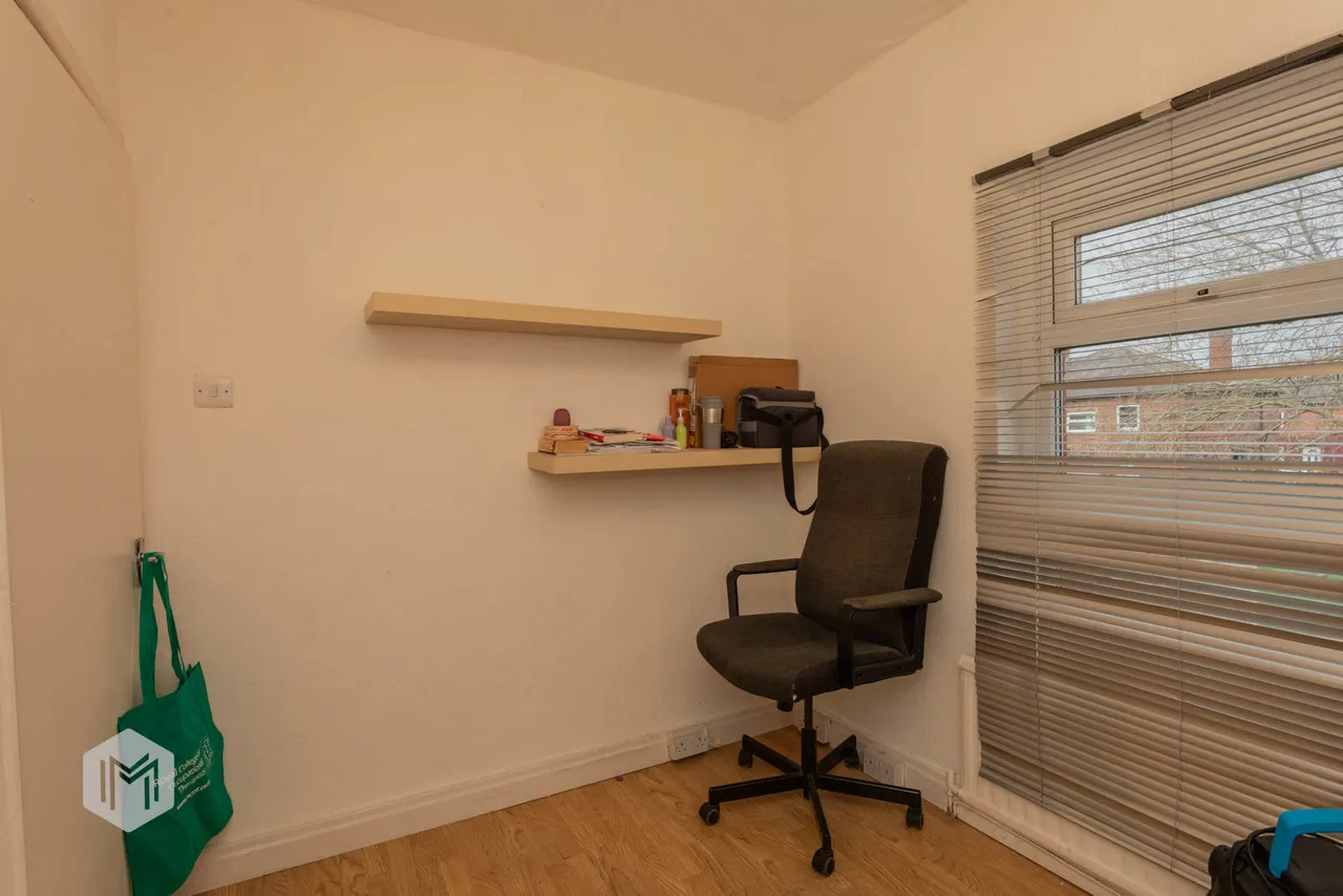 Bradley Avenue, Salford, M7 3RH, photo 10