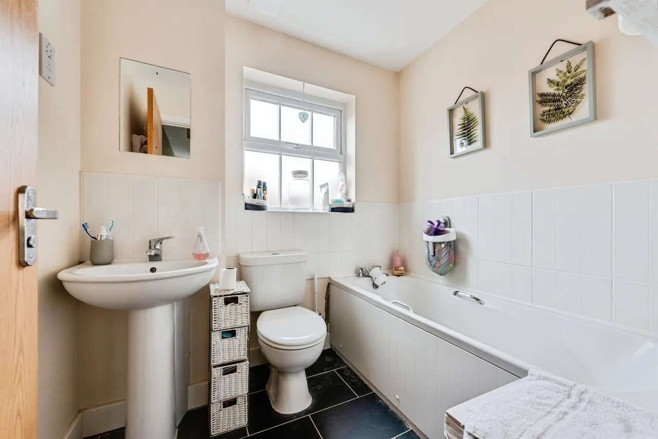 Nunwick Way, Swindon, SN1, photo 9