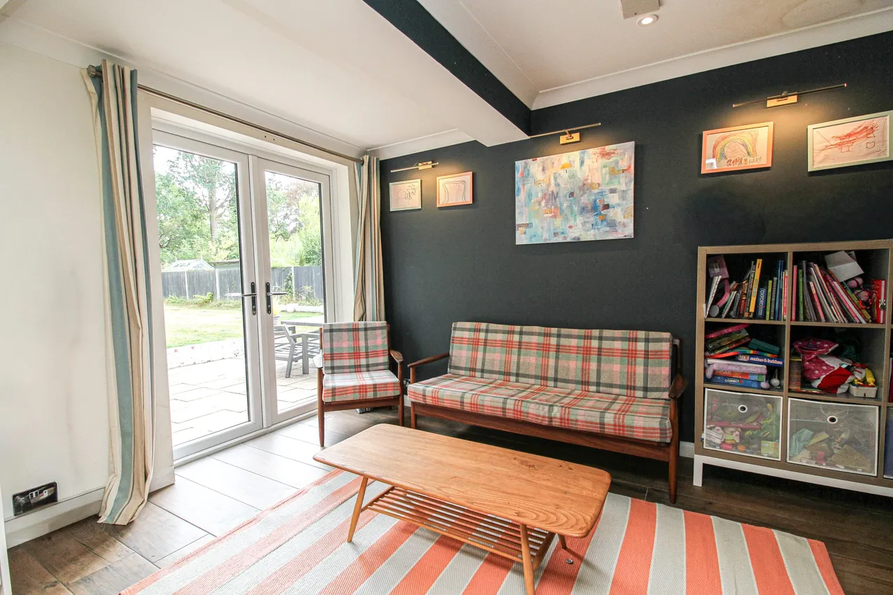 Westover Road, Fleet, GU51 3DF, photo 8
