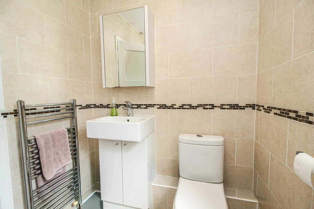 Westover Road, Fleet, GU51 3DF, photo 19