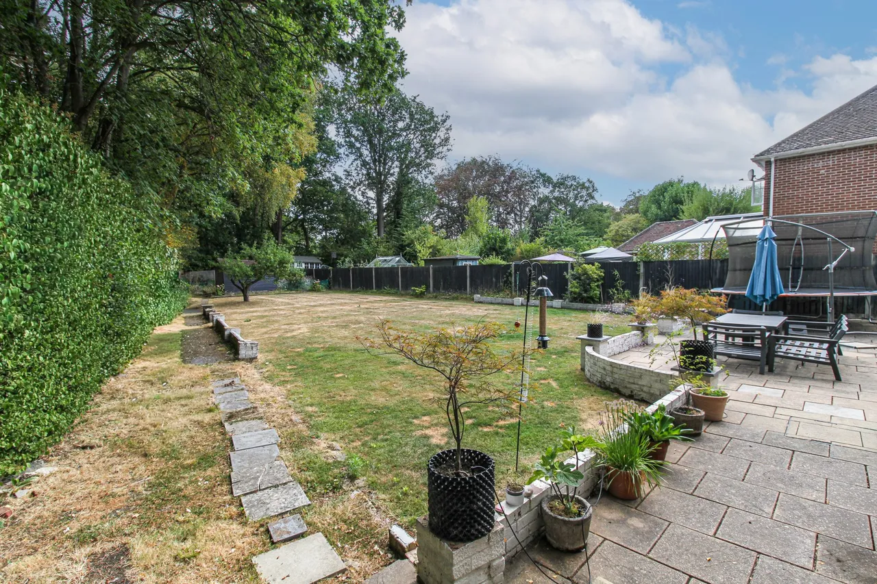 Westover Road, Fleet, GU51 3DF, photo 24
