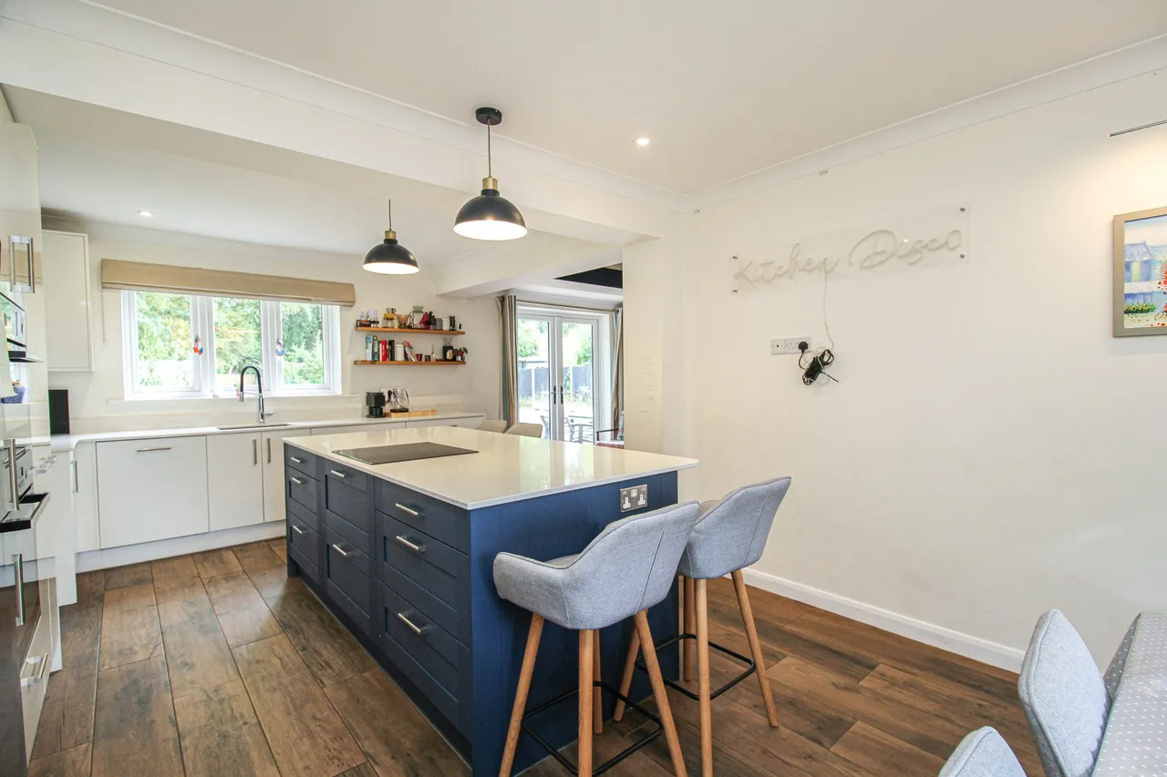 Westover Road, Fleet, GU51 3DF, photo 4