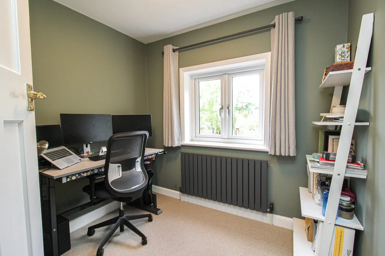 Westover Road, Fleet, GU51 3DF, photo 17