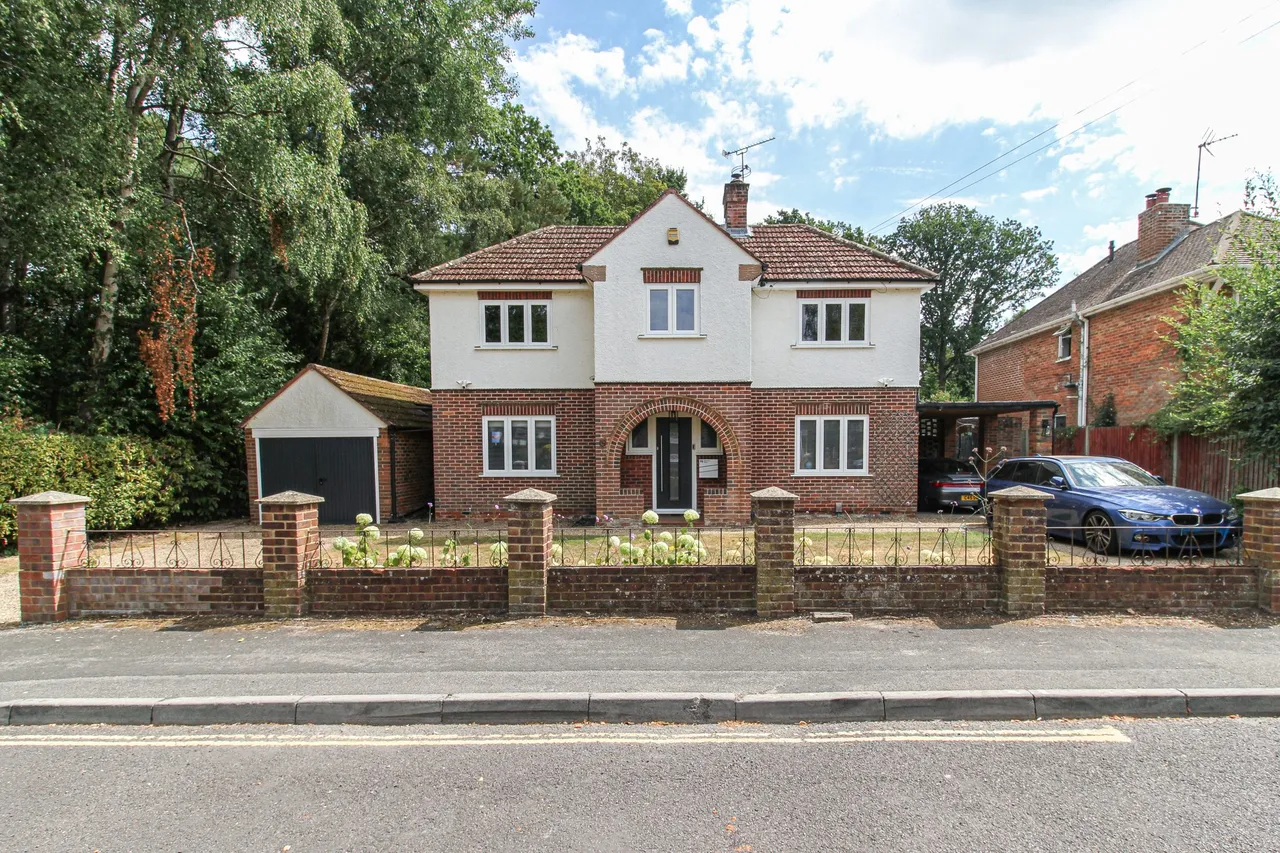 Westover Road, Fleet, GU51 3DF, photo 25