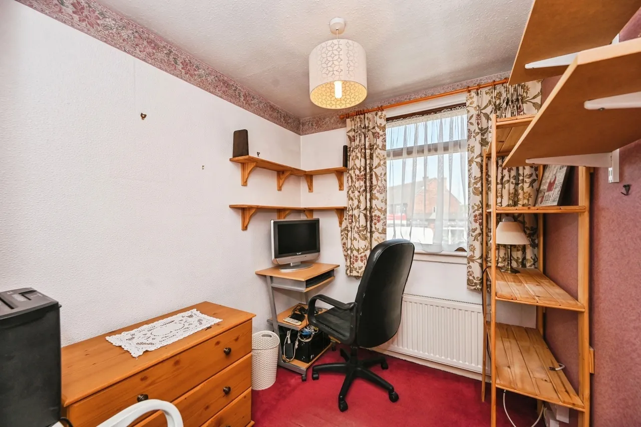 Park Road, Great Sankey, Warrington, Cheshire, WA5, photo 17