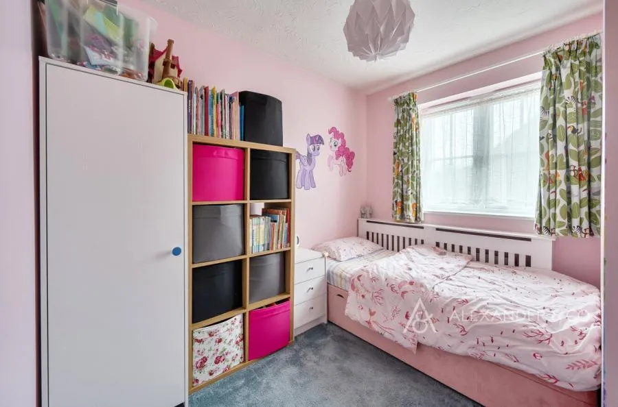 Sandy Road, Calvert, MK18, photo 9