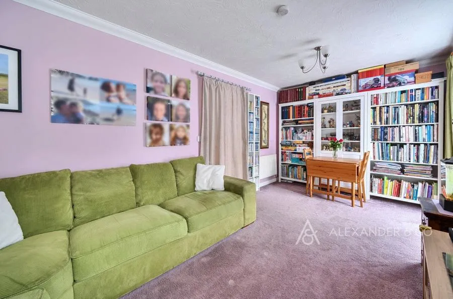 Sandy Road, Calvert, MK18, photo 16
