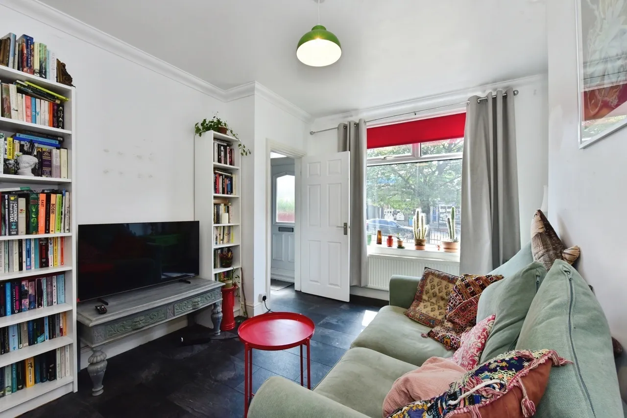 East Bank Road, Sheffield, South Yorkshire, S2, photo 2