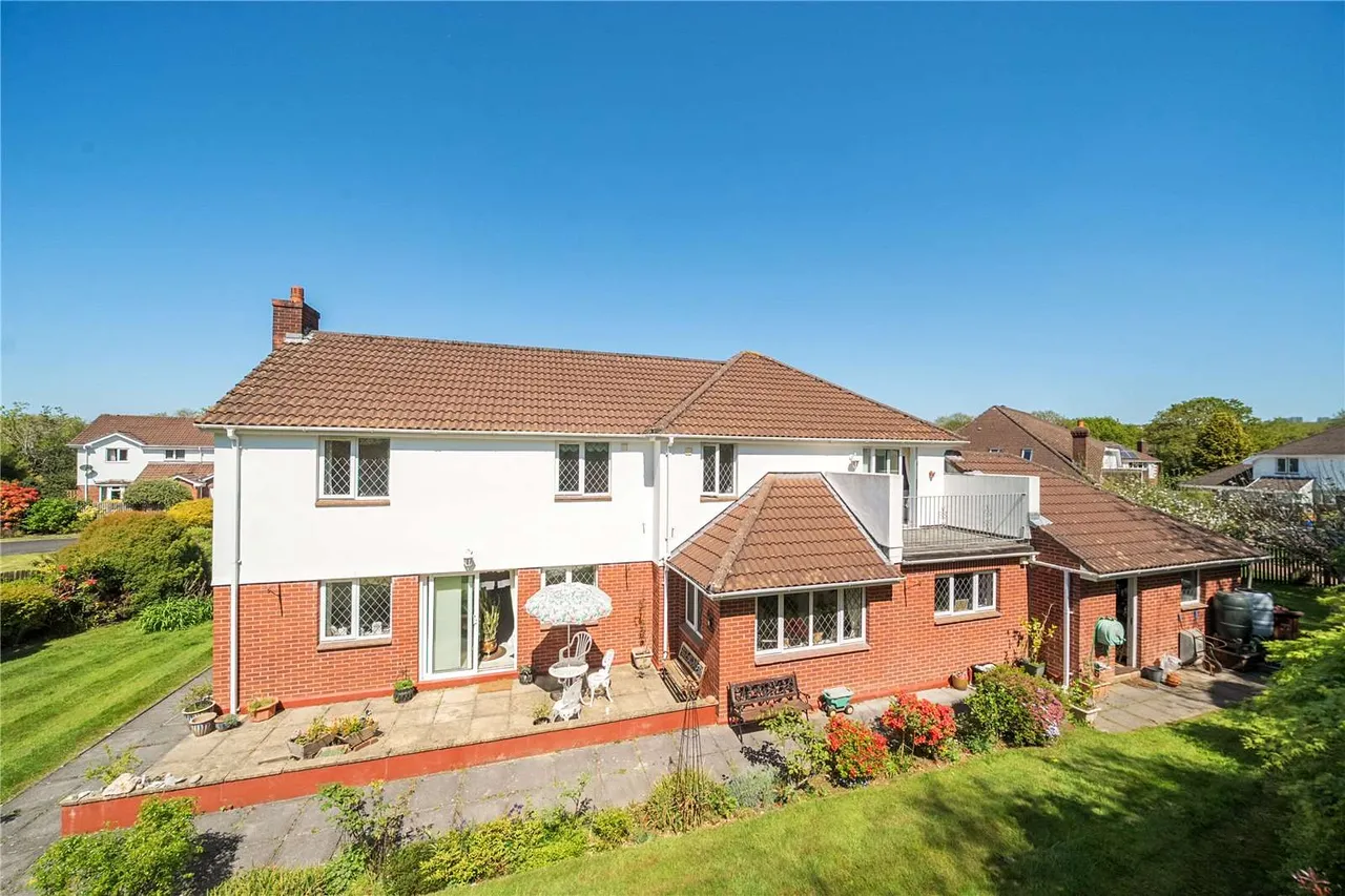 Kirland Bower, Bodmin, Cornwall, PL30 5RA, photo 11