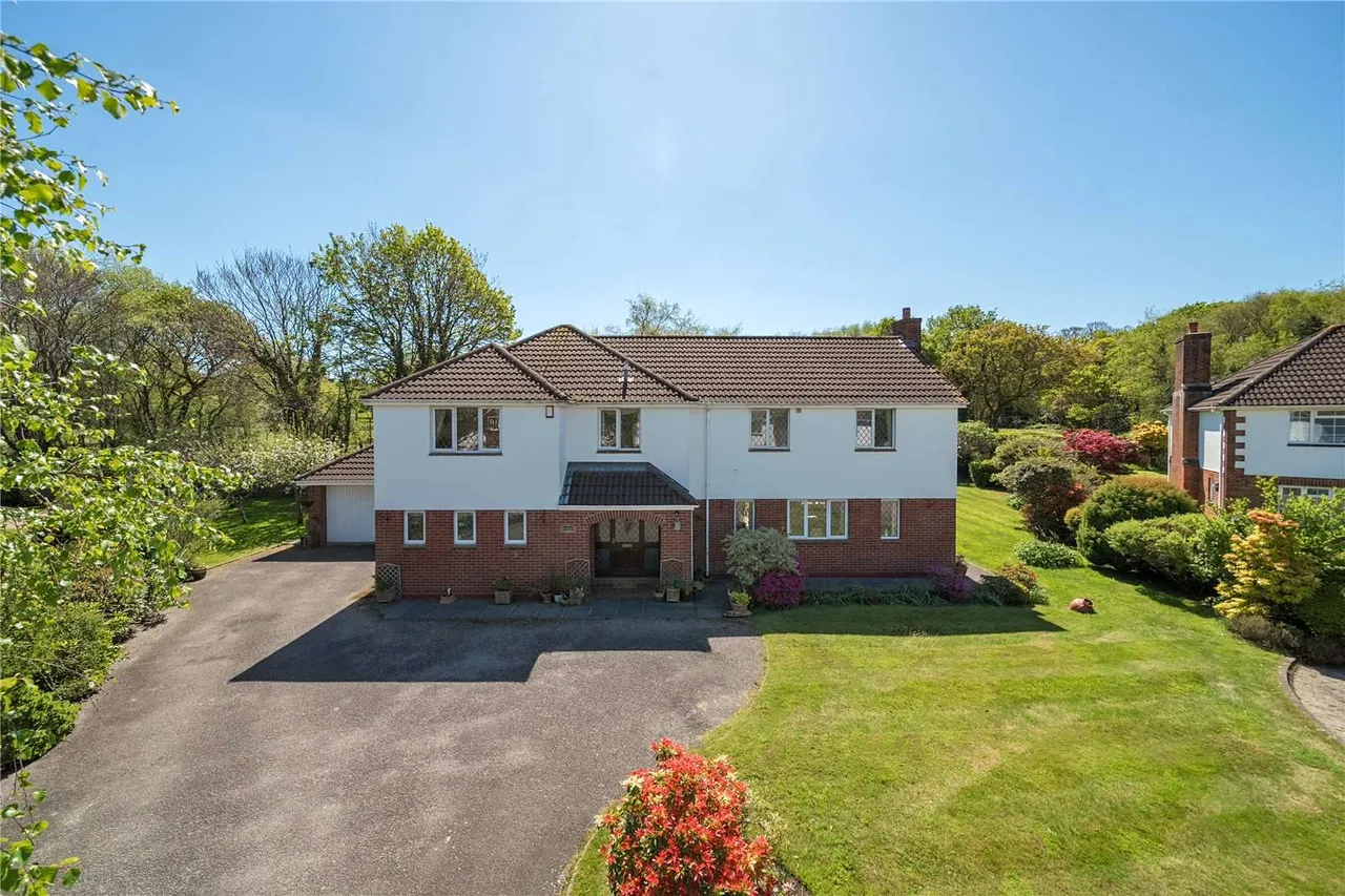4 bed house for sale — Kirland Bower, Bodmin, Cornwall, PL30 5RA