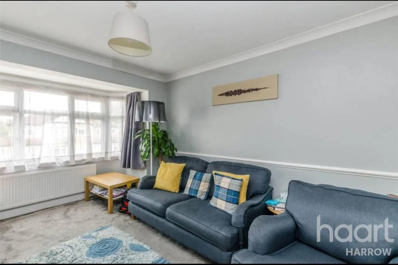1 bed flat to rent, Weald Lane, Harrow, HA3