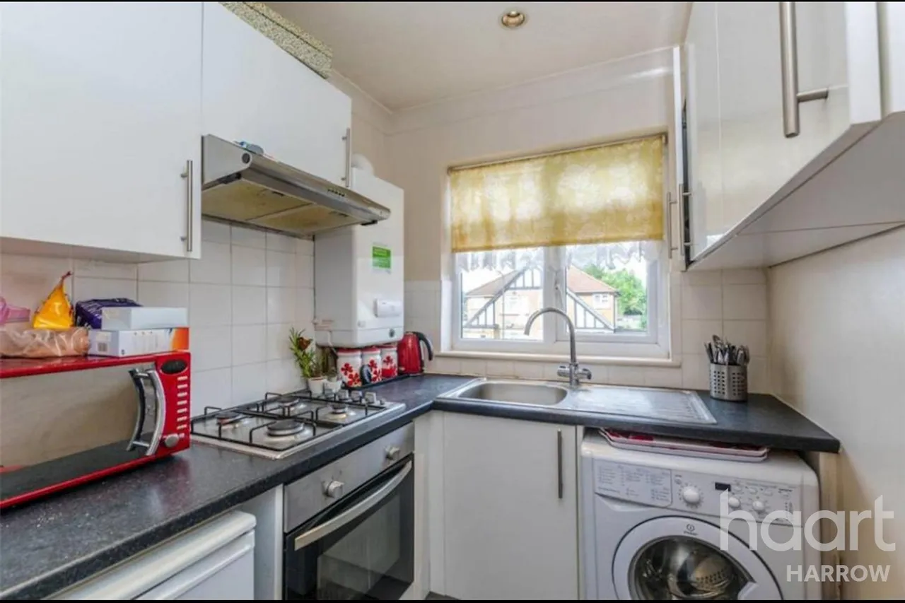 Weald Lane, Harrow, HA3, photo 4