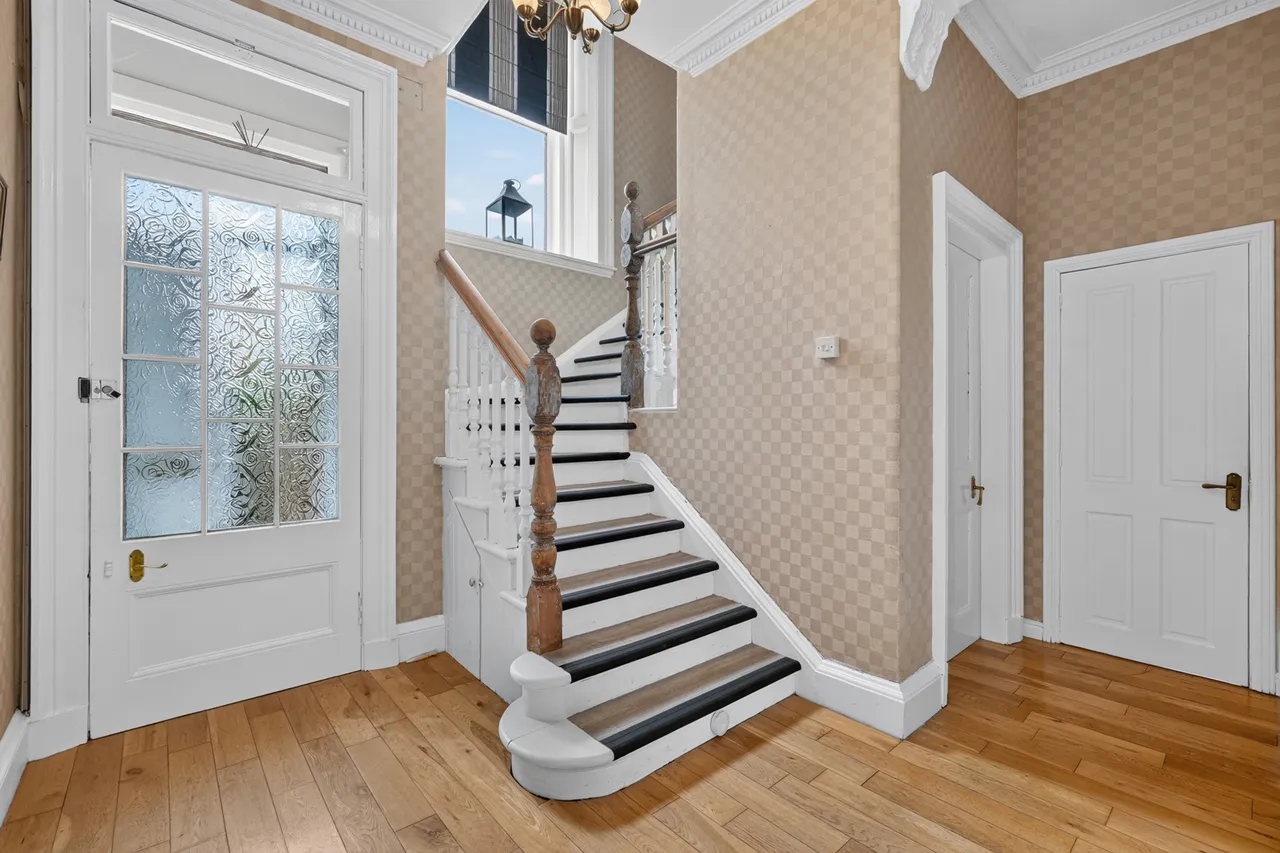 25 Craigie Avenue, Ayr, KA8 0EH, photo 9