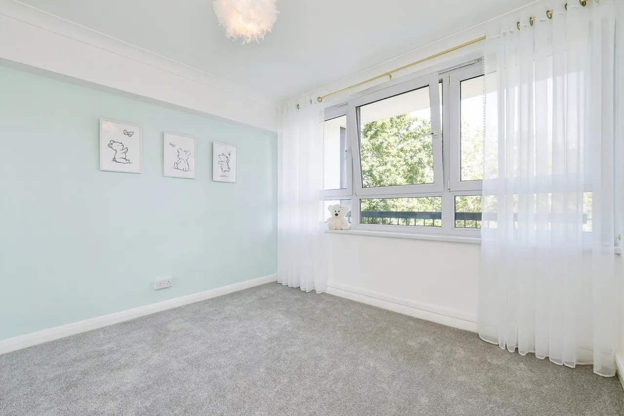 Slewins Close, HORNCHURCH, Essex, RM11, photo 7