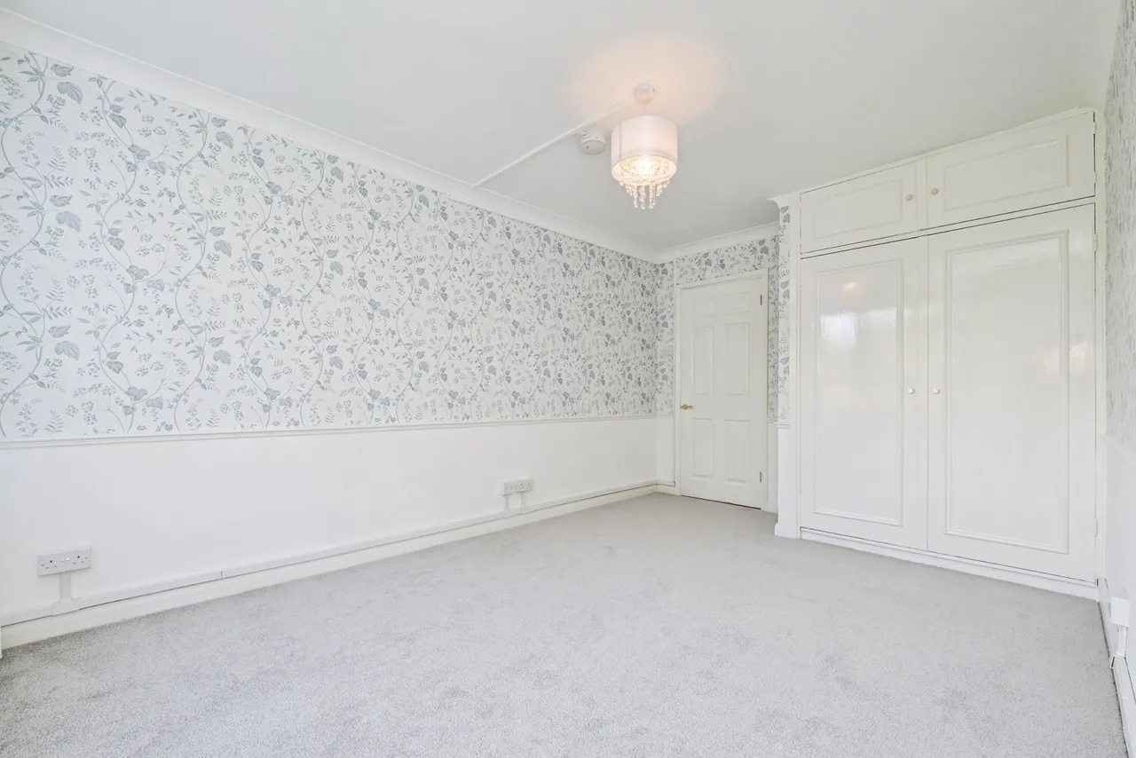 Slewins Close, HORNCHURCH, Essex, RM11, photo 15