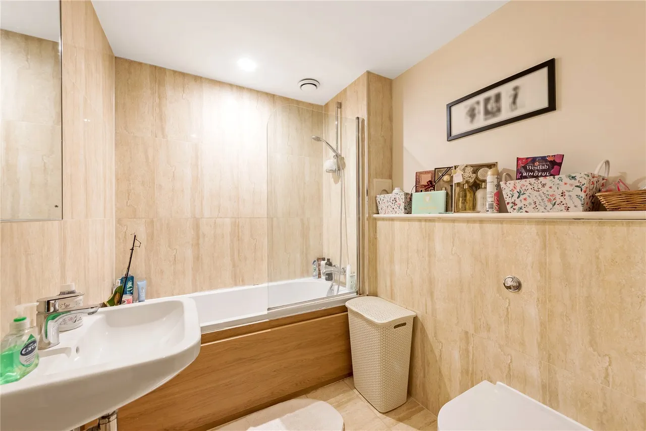 Hitchin Lane, Stanmore, HA7, photo 9
