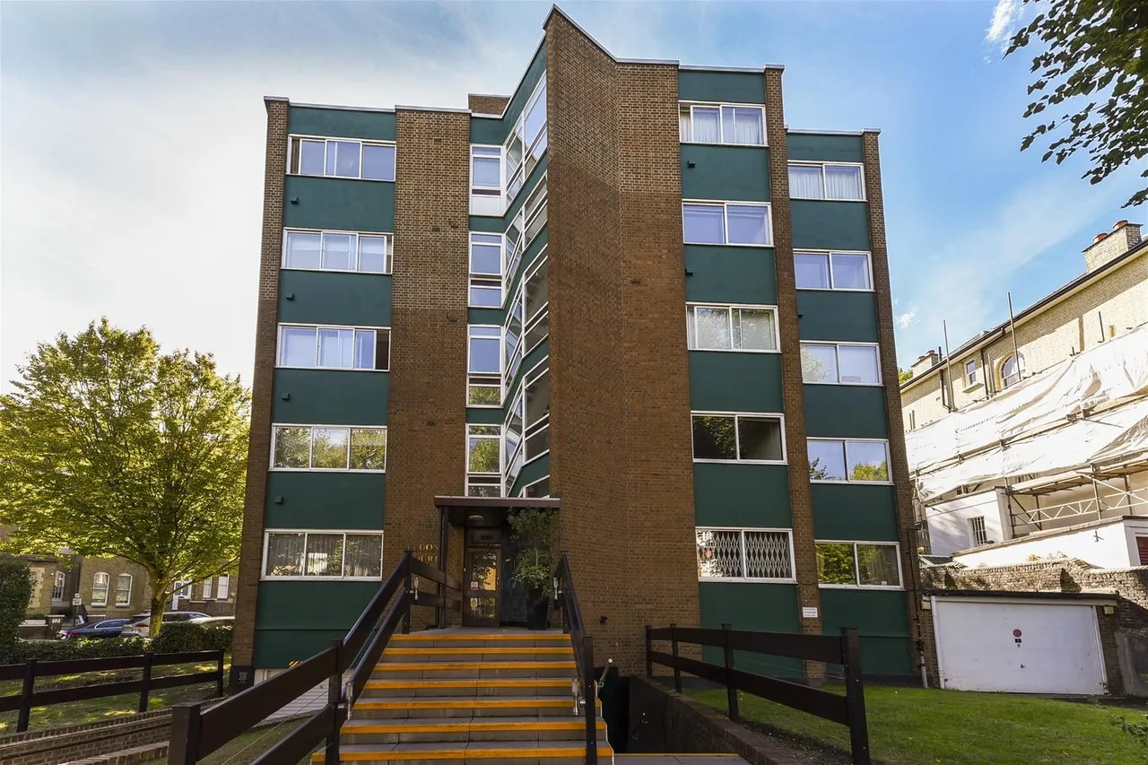 Eldon Grove, London, NW3, photo 21