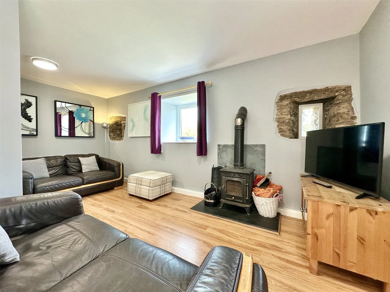 Seven Characterful Cottages & 4.5 Acres, West Down, photo 33