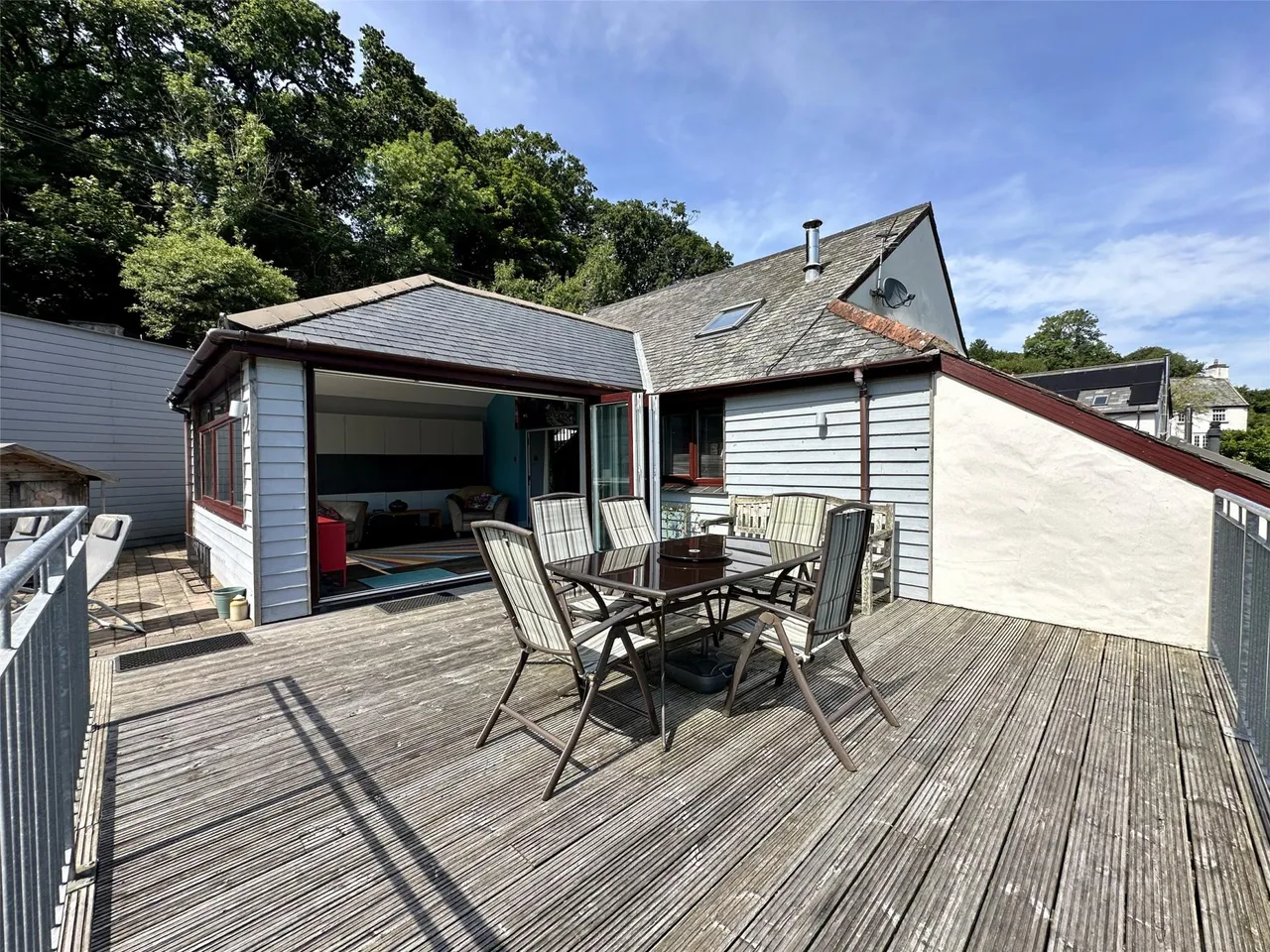 Seven Characterful Cottages & 4.5 Acres, West Down, photo 23