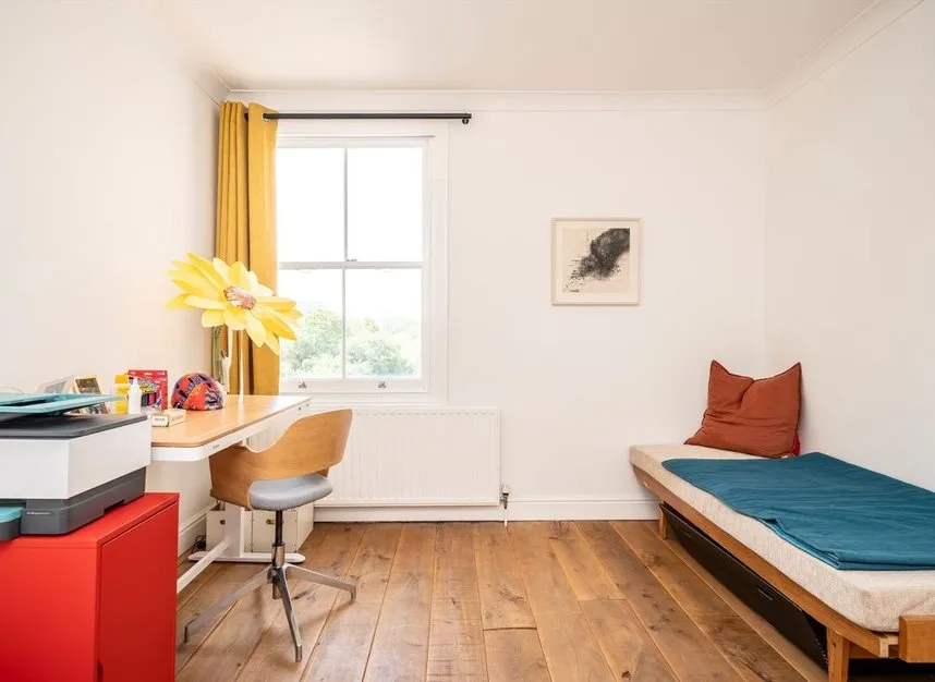 Goldsmiths Row, London, E2, photo 8